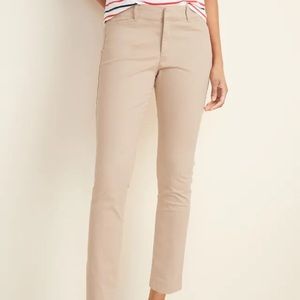 Old Navy Pixie Chino Ankle